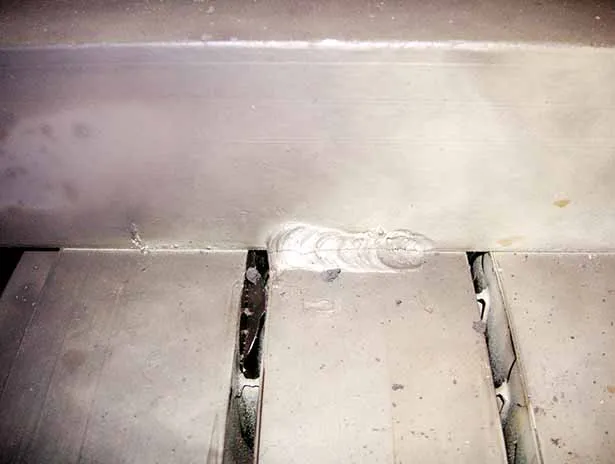 Fractured Stator Welds